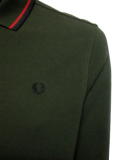 M4261 Long Sleeve Tipped Pique Polo Shirt M4261 Long Sleeve Tipped Pique Polo Shirt garment details