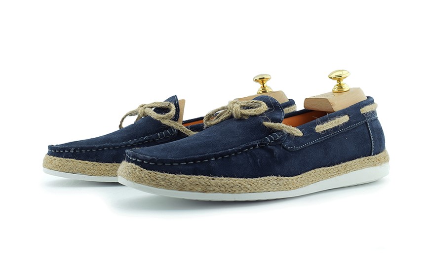 Stylish Gear for the Beach & Poolside