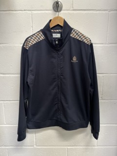 Club Check Detail Tracktop