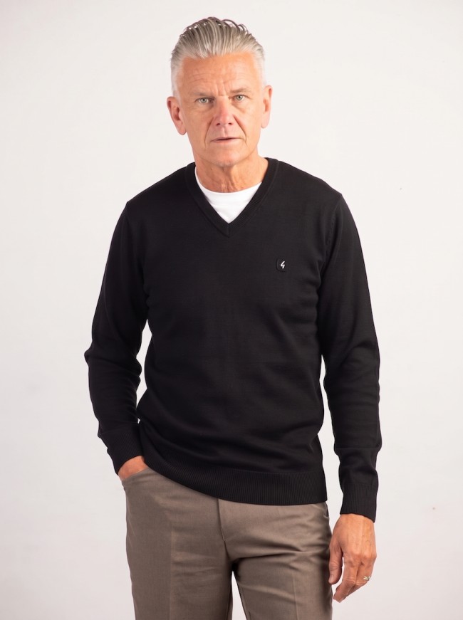V00GK06 Brandon V Neck Jumper Black