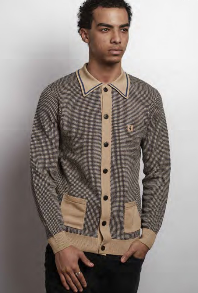 V57GM16 Noel Button Knit Polo Caramel