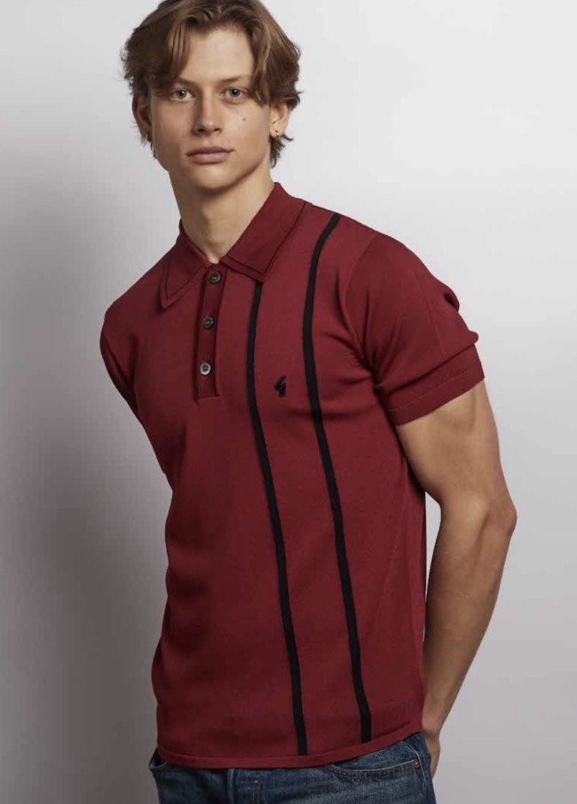 V57GM23 Beckenham Archive Knit Polo Claret