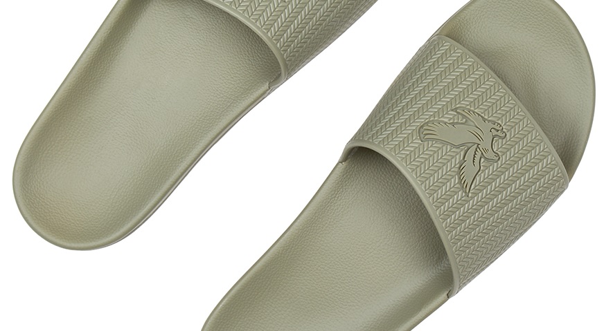 Lyle and Scott Thomson Slides Green